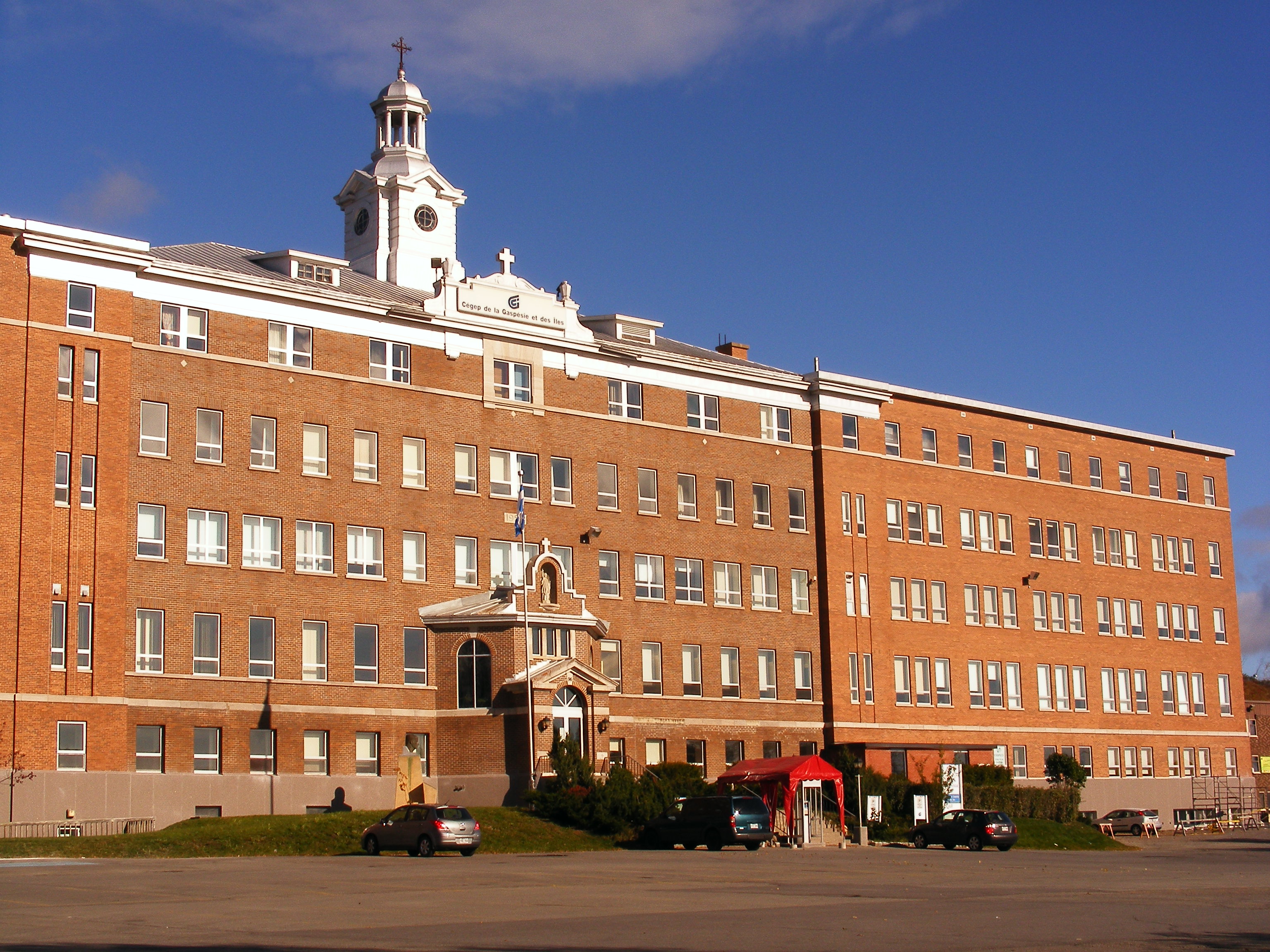 Cégep de la Gaspésie et des Iles